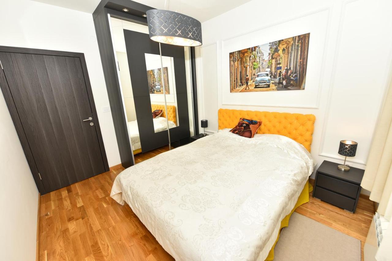 Grand Lux Apartman Cacak Bagian luar foto